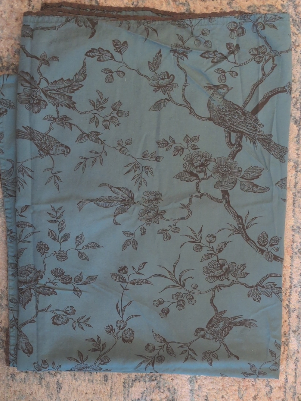Tablecloth 5x7 Bird & Floral Print Fabric
